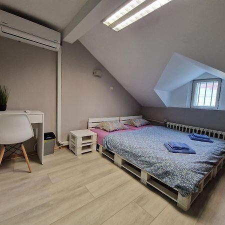 Lambo'S Corner Varna - Guest Rooms Zewnętrze zdjęcie