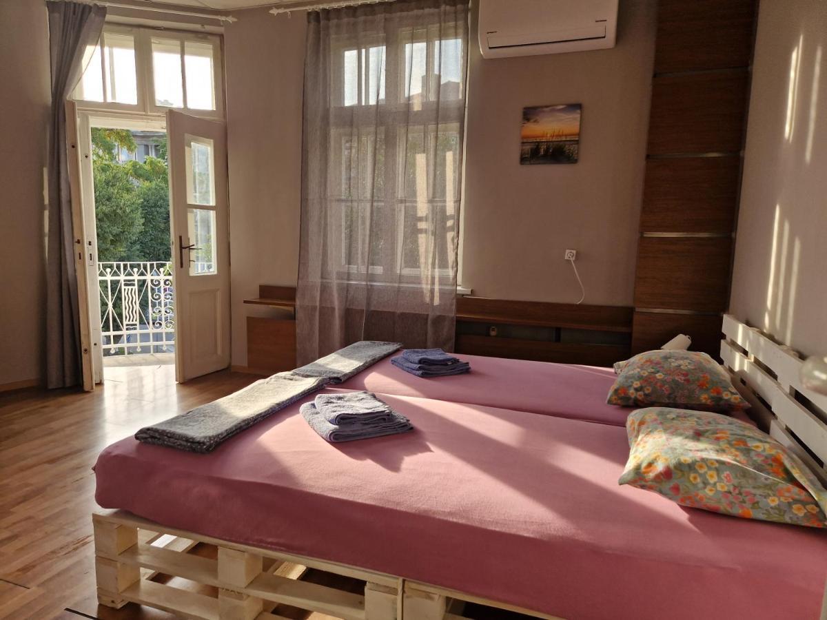 Lambo'S Corner Varna - Guest Rooms Zewnętrze zdjęcie
