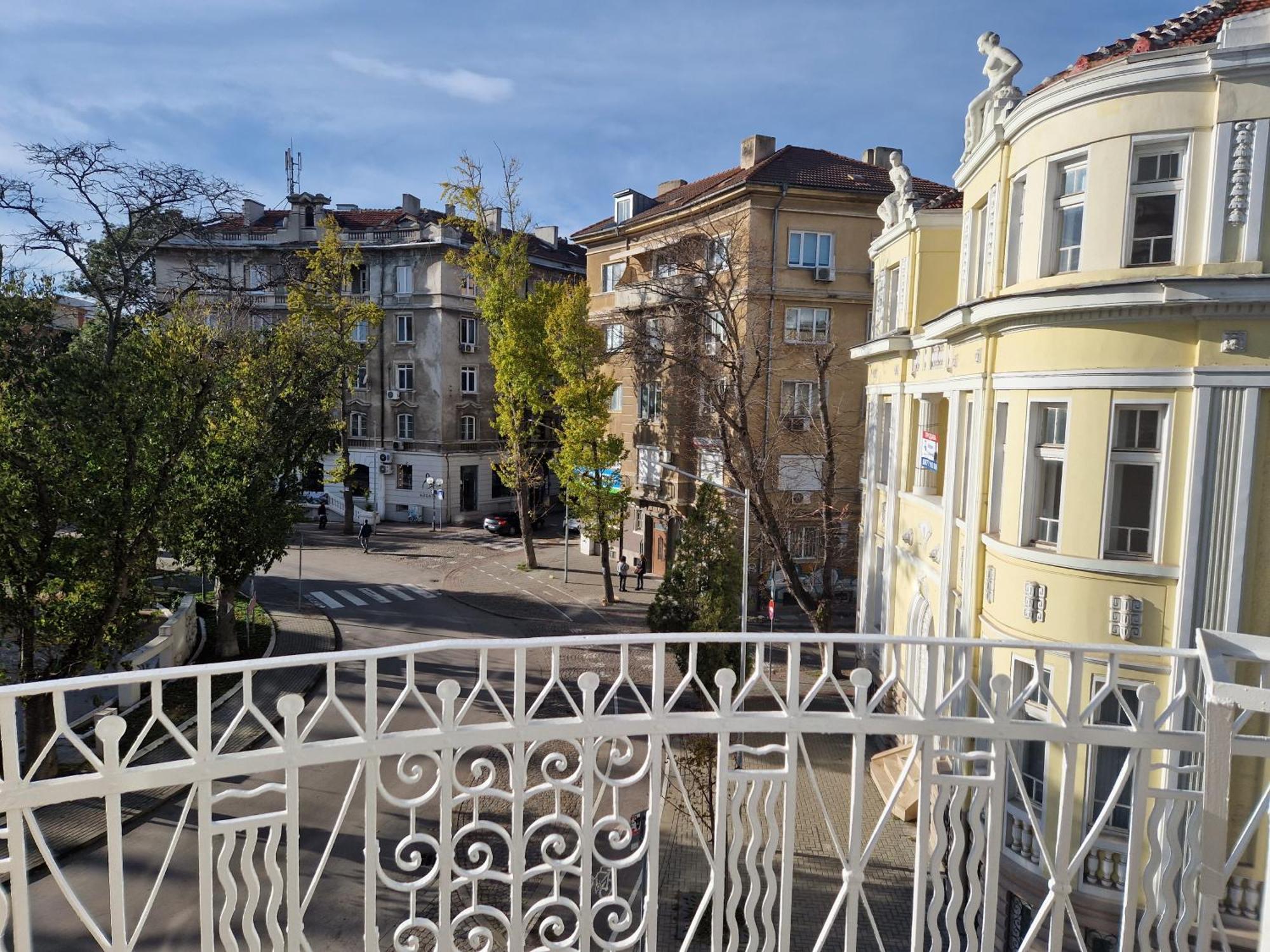 Lambo'S Corner Varna - Guest Rooms Zewnętrze zdjęcie