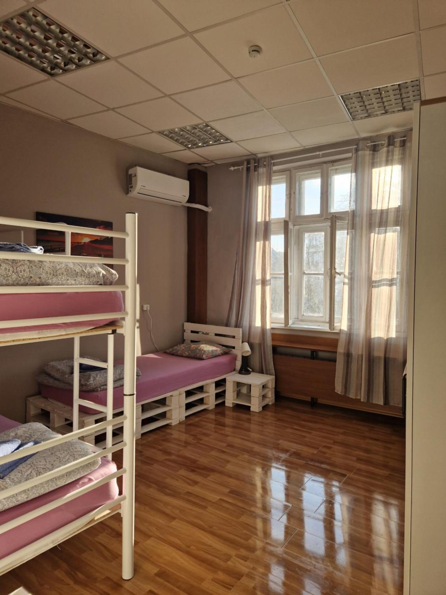 Lambo'S Corner Varna - Guest Rooms Zewnętrze zdjęcie
